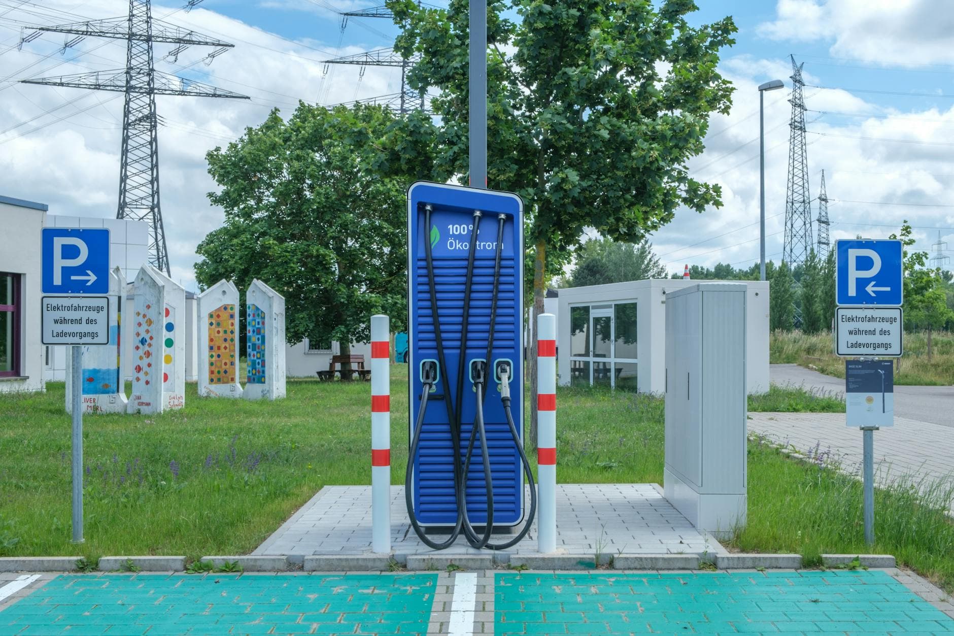 Wallbox & PV 2026: Bis 50% Förderung — KfW + BAFA